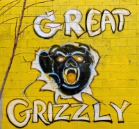 Great Grizzly, Fireworks store painted wall Great Grizzly, Fireworks store painted wall