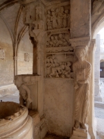 Saint Trophime cloisters