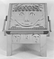 Stanley Szwarc stainless steel face box with hair, front view