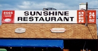 Sunshine Restaurant, Elston Avenue and Addison. Signs gone Sunshine Restaurant, Elston Avenue and Addison. Signs gone