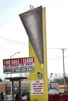 Monumental gyros was not enough to save Mr. Gyros Ice Cream, Torrence Avenue at 176th Place, Lansing, IL