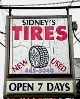 Tire sign, Sidney's Tires on Devon Avenue, near Hoyne-Roadside Art Tire sign, Sidney's Tires on Devon Avenue, near Hoyne-Roadside Art