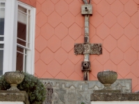 Thatched-roof house in Lyme Regis, detail