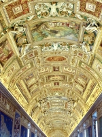 Long gallery, Vatican Museum