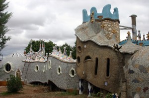 Singular Spaces: Francisco Gonzalez Gragera