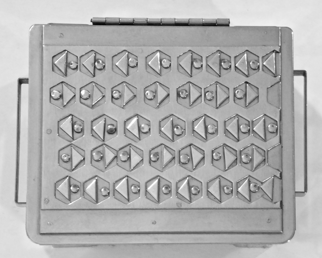 Stanley Szwarc: Box, 1990s, 5.5x4.165x2.685